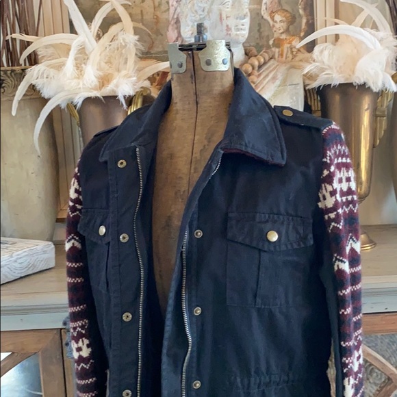 Jessica Simpson Jackets & Blazers - Jessica Simpson